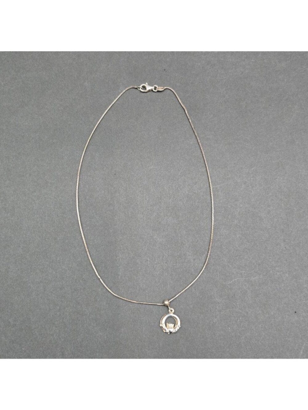 Solvar Sterling Silver Claddagh Necklace Interlocking Double Charm Ireland 16" - Picture 5 of 12